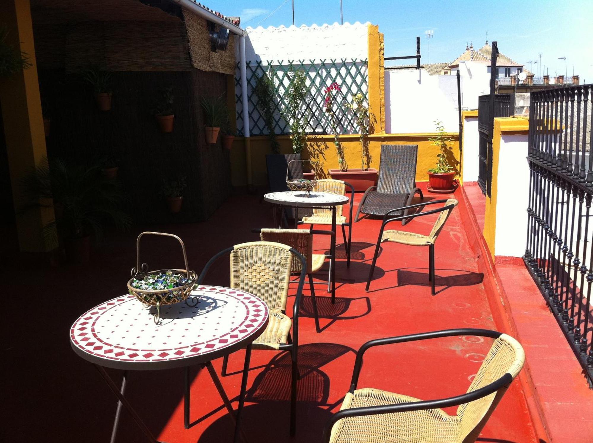 Bed & Breakfast Naranjo Seville Exterior photo