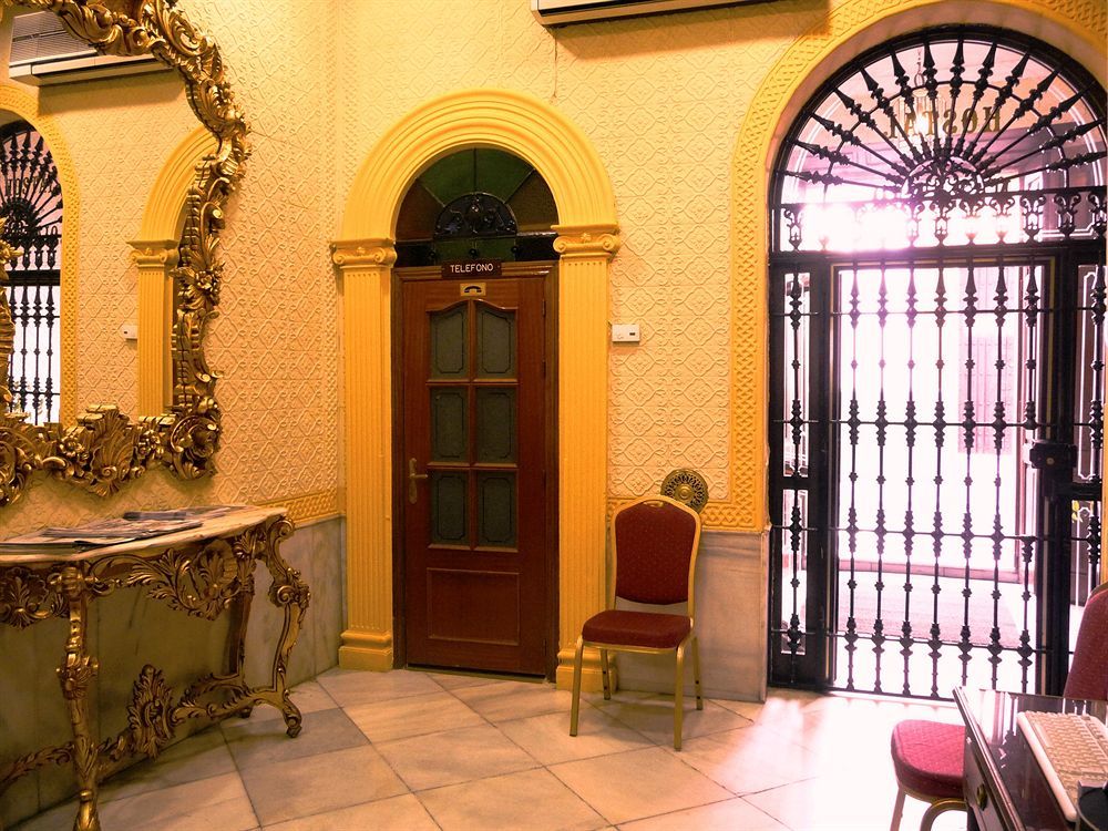 Bed & Breakfast Naranjo Bed & Breakfast Seville Exterior photo