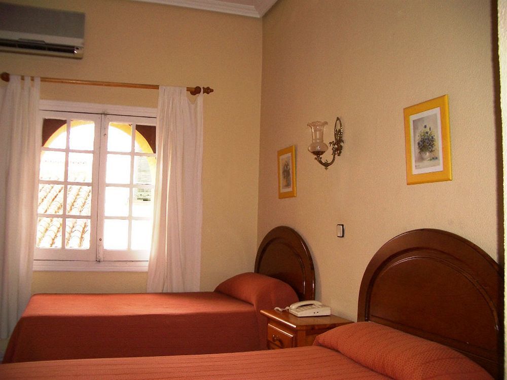 Bed & Breakfast Naranjo Seville Exterior photo